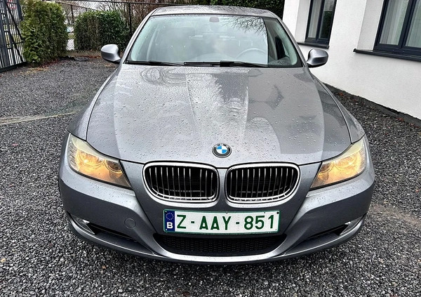 BMW Seria 3 cena 26800 przebieg: 220000, rok produkcji 2010 z Siedlce małe 497